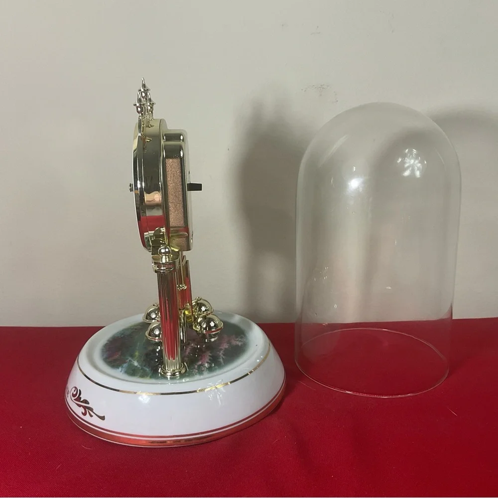Thomas Kinkade Morning Glory Cottage Clock Glass Dome Spinning Pendulum Working.